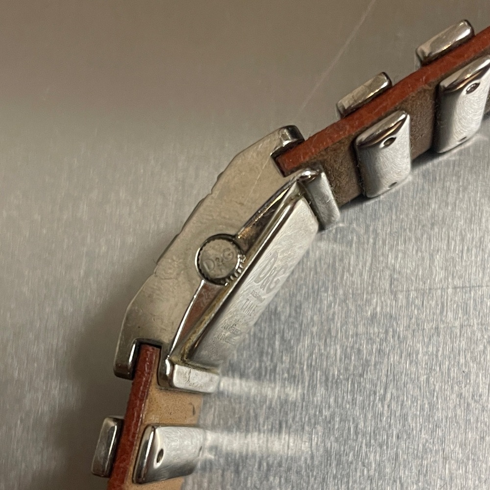 D&G Watch - Picture 4 of 14